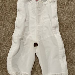 DESIGN VERONIQUE style # 853 XL